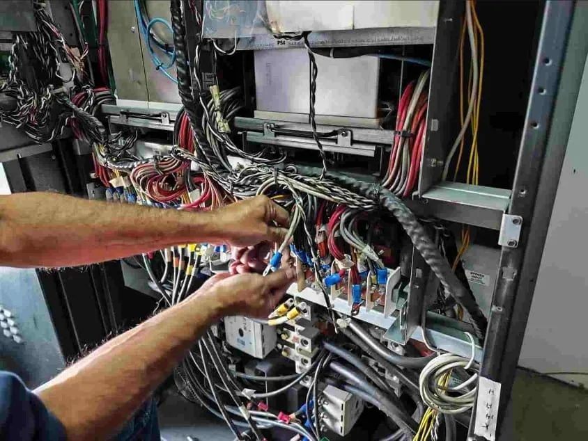 Servicio técnico sistemas UPS
